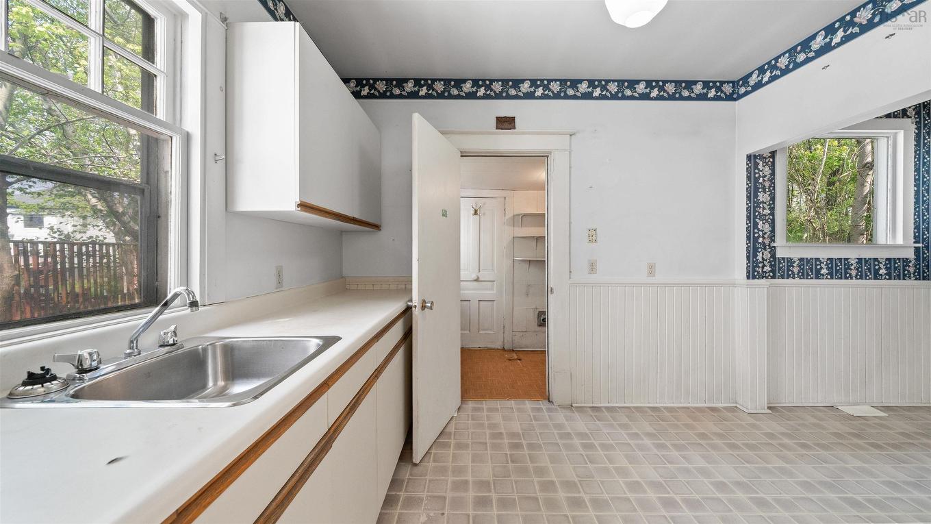 6949 Chebucto Road, Halifax, NS