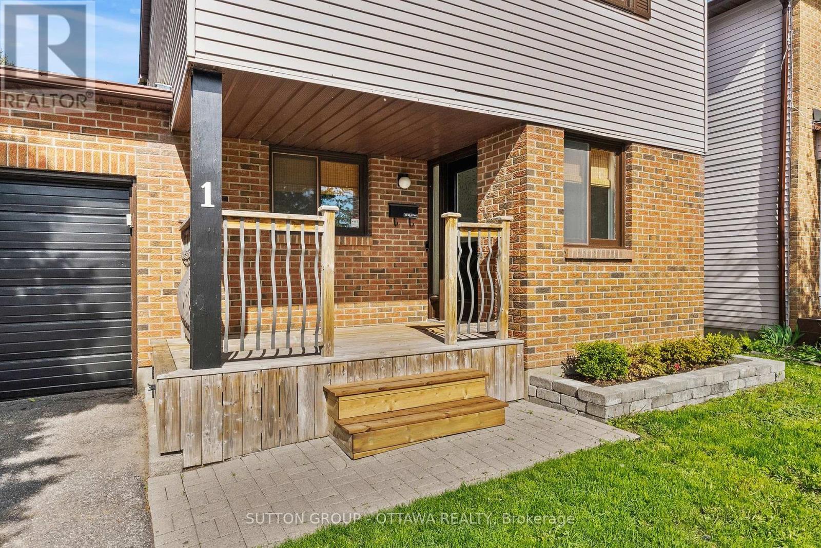 1 Airycot Circle, Ottawa, ON - Outdoor