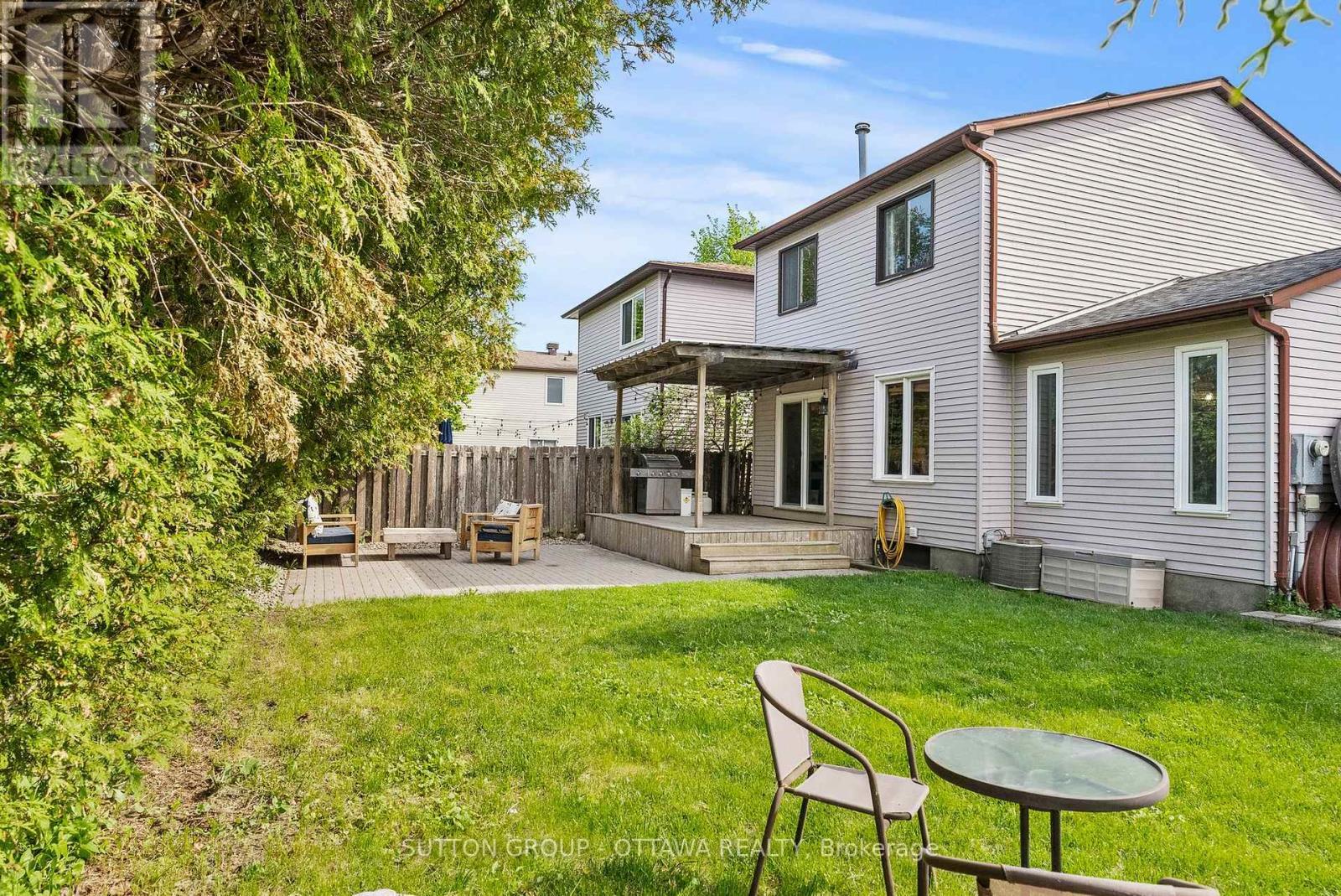 1 Airycot Circle, Ottawa, ON - Outdoor