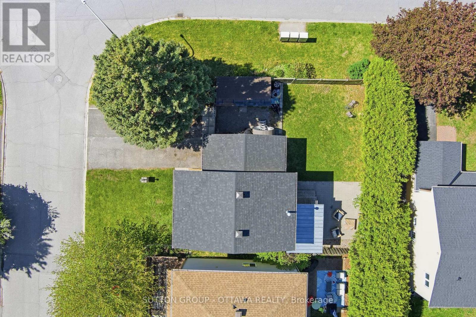 1 Airycot Circle, Ottawa, ON - Outdoor