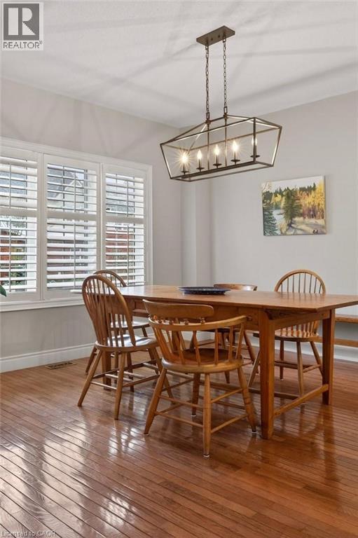 100 Beddoe Drive Unit# 101, Hamilton, ON - Indoor Photo Showing Dining Room