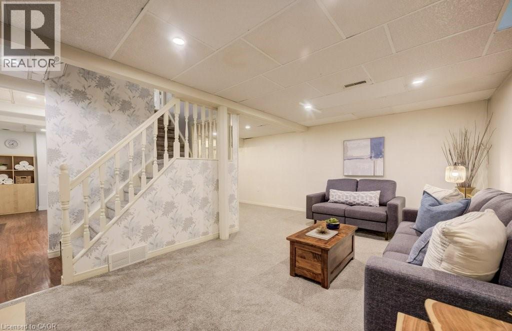 106 Parkland Crescent, Kitchener, ON - Indoor Photo Showing Basement