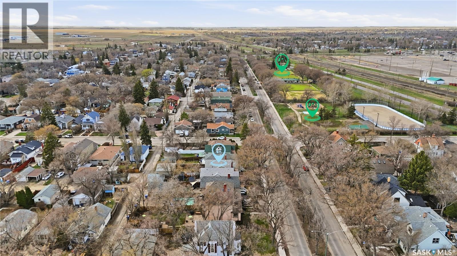 3625 Victoria Avenue, Regina, SK - Outdoor With View