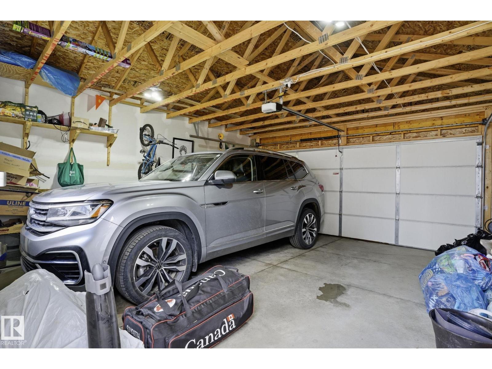 2116 159 St Sw, Edmonton, AB - Indoor Photo Showing Garage