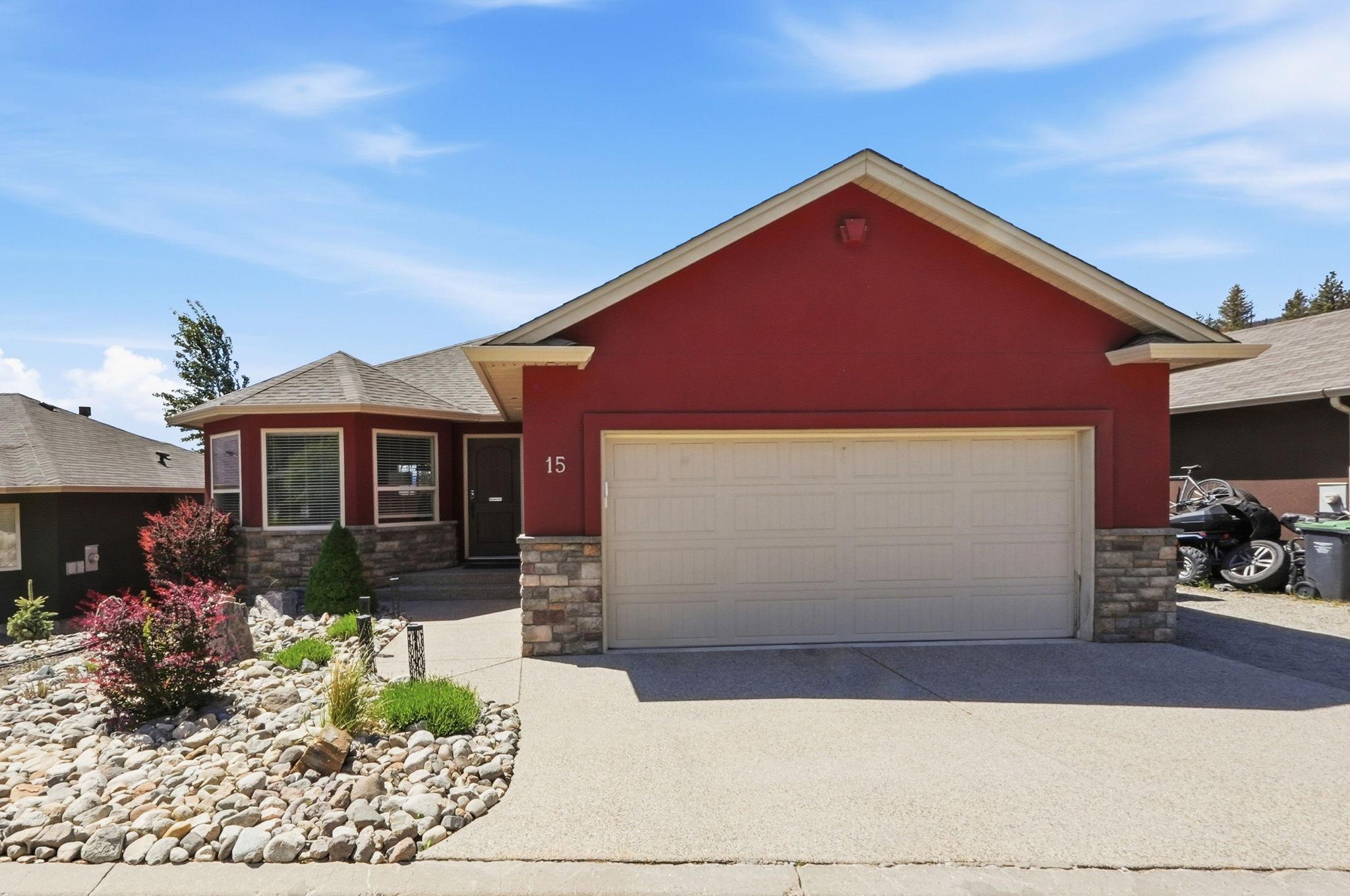 15-2040 Rosealee Lane, West Kelowna, BC - Outdoor