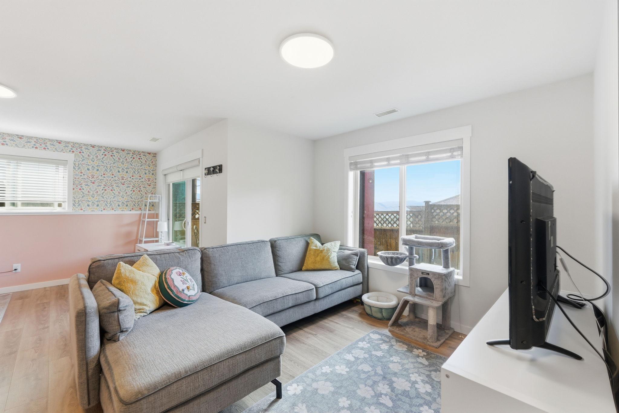 15-2040 Rosealee Lane, West Kelowna, BC - Indoor