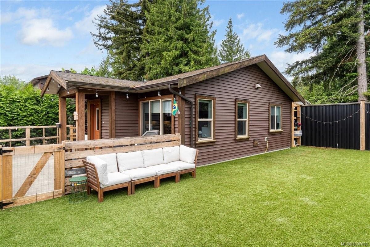 2256 Ashlee Rd, Nanaimo, BC