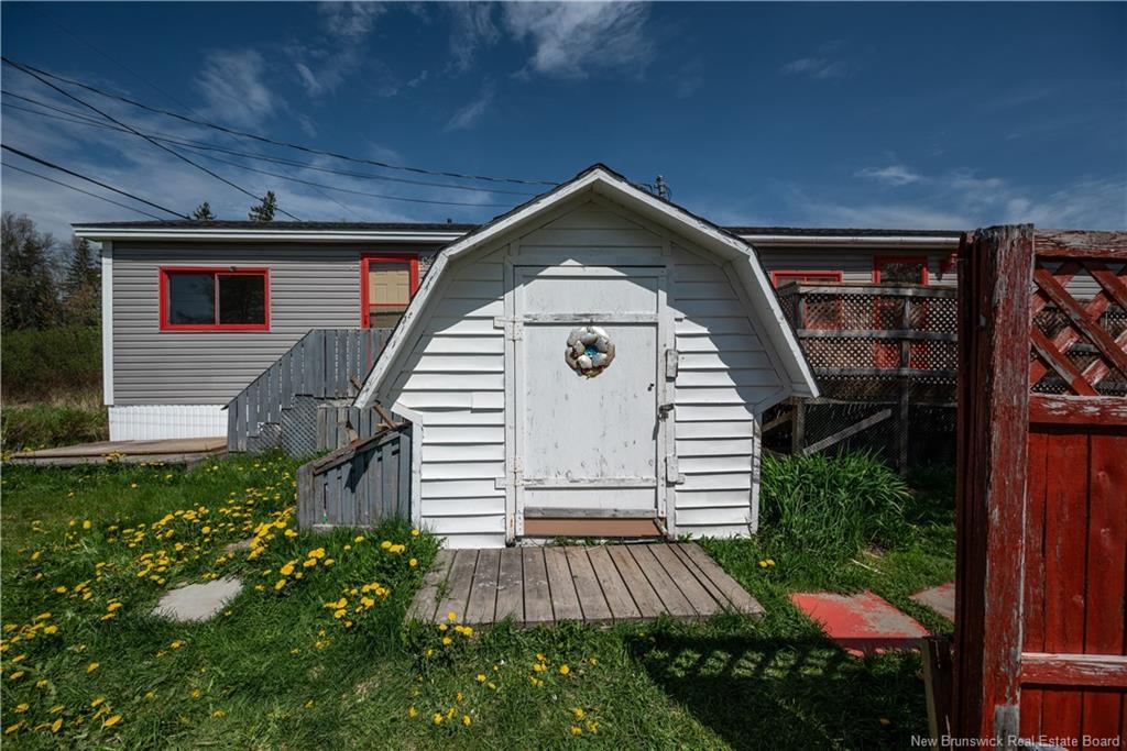 28 Raworth Ave, Moncton, NB