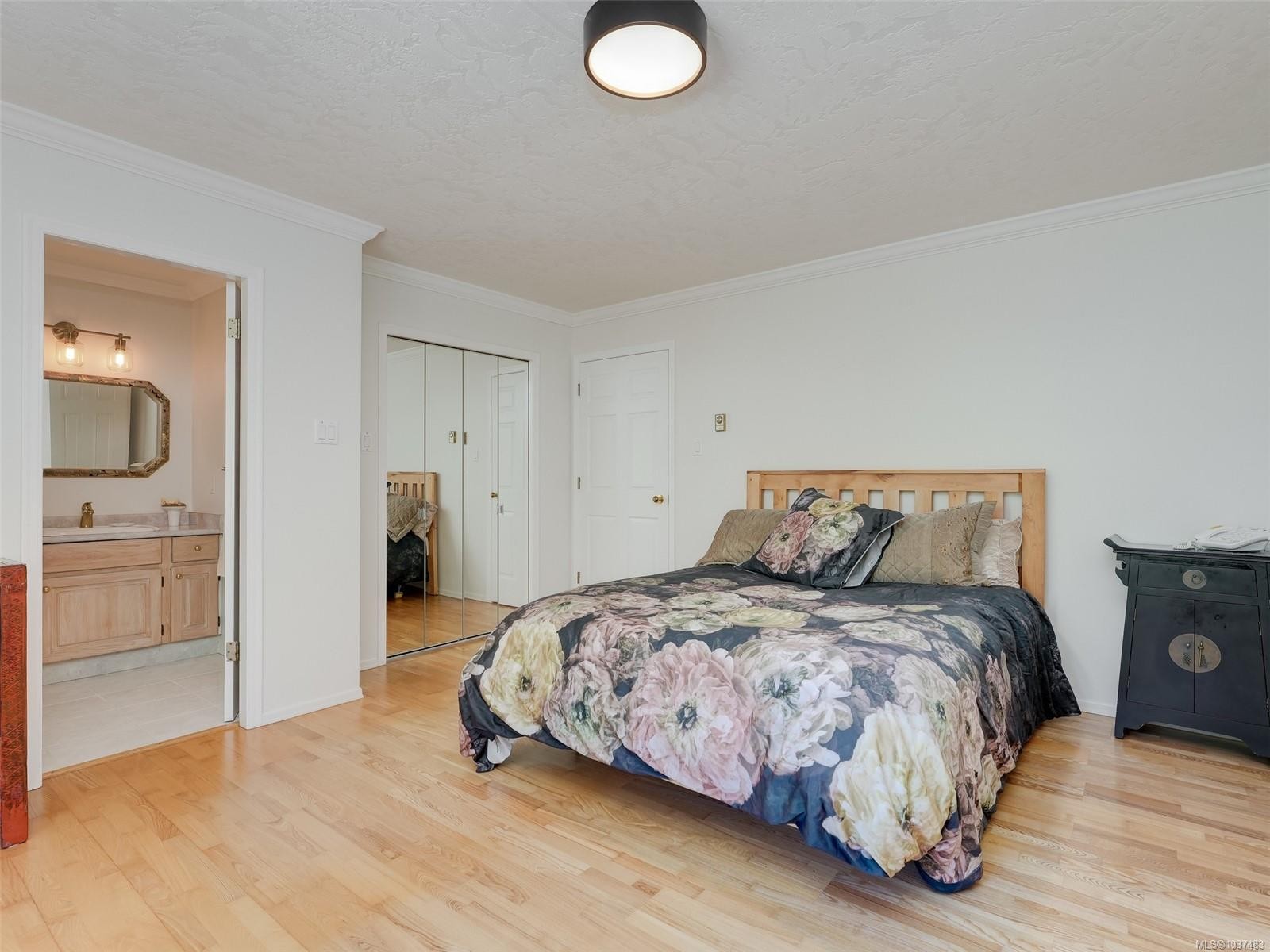 4860 Excelsior Rd, Saanich, BC