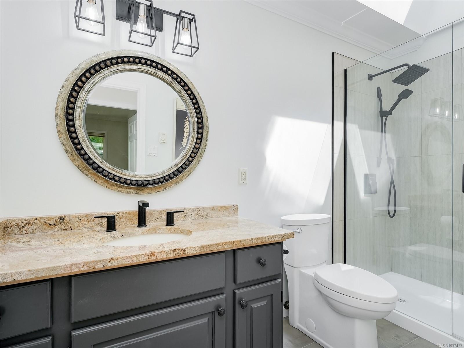 4860 Excelsior Rd, Saanich, BC