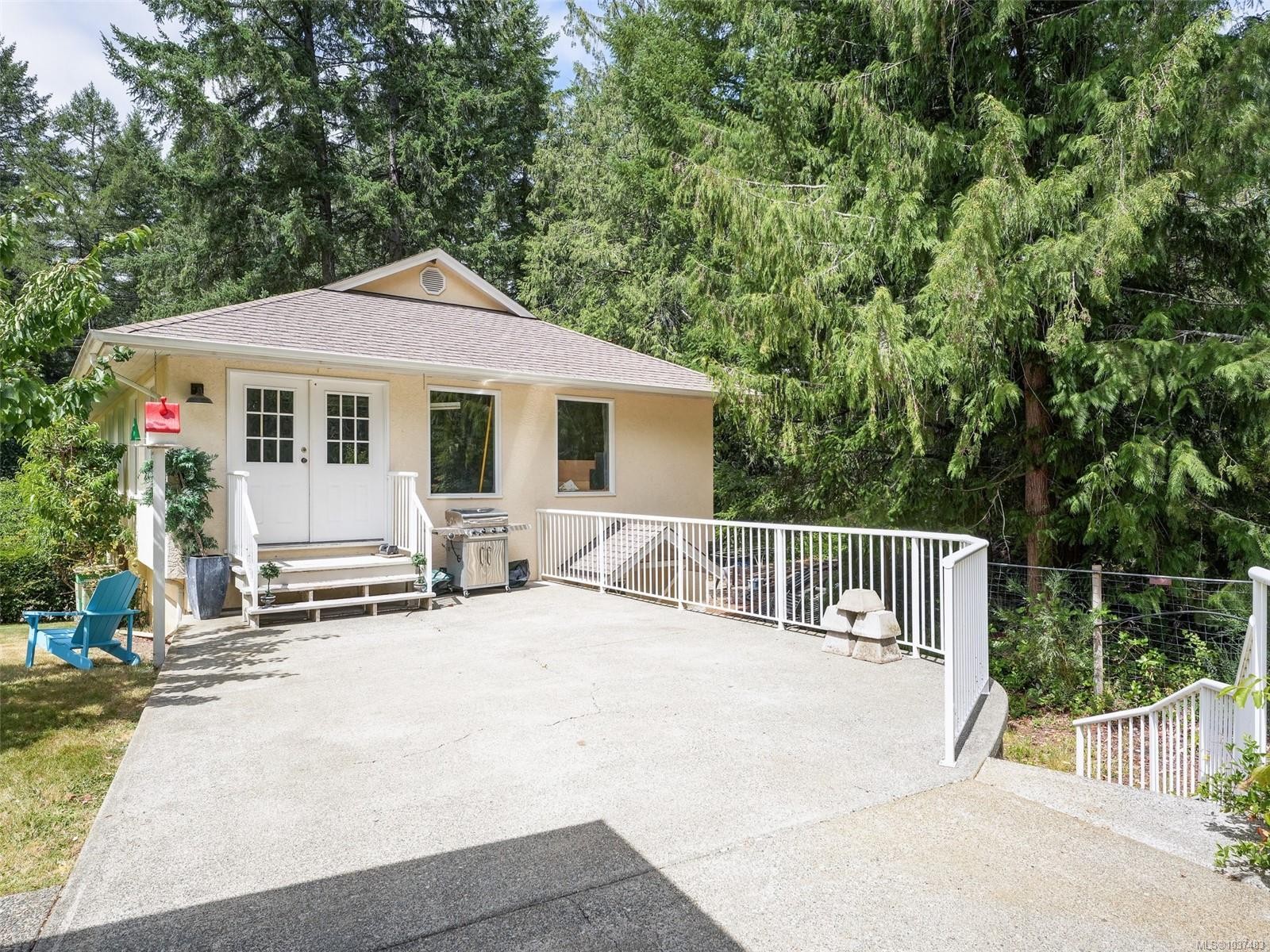 4860 Excelsior Rd, Saanich, BC