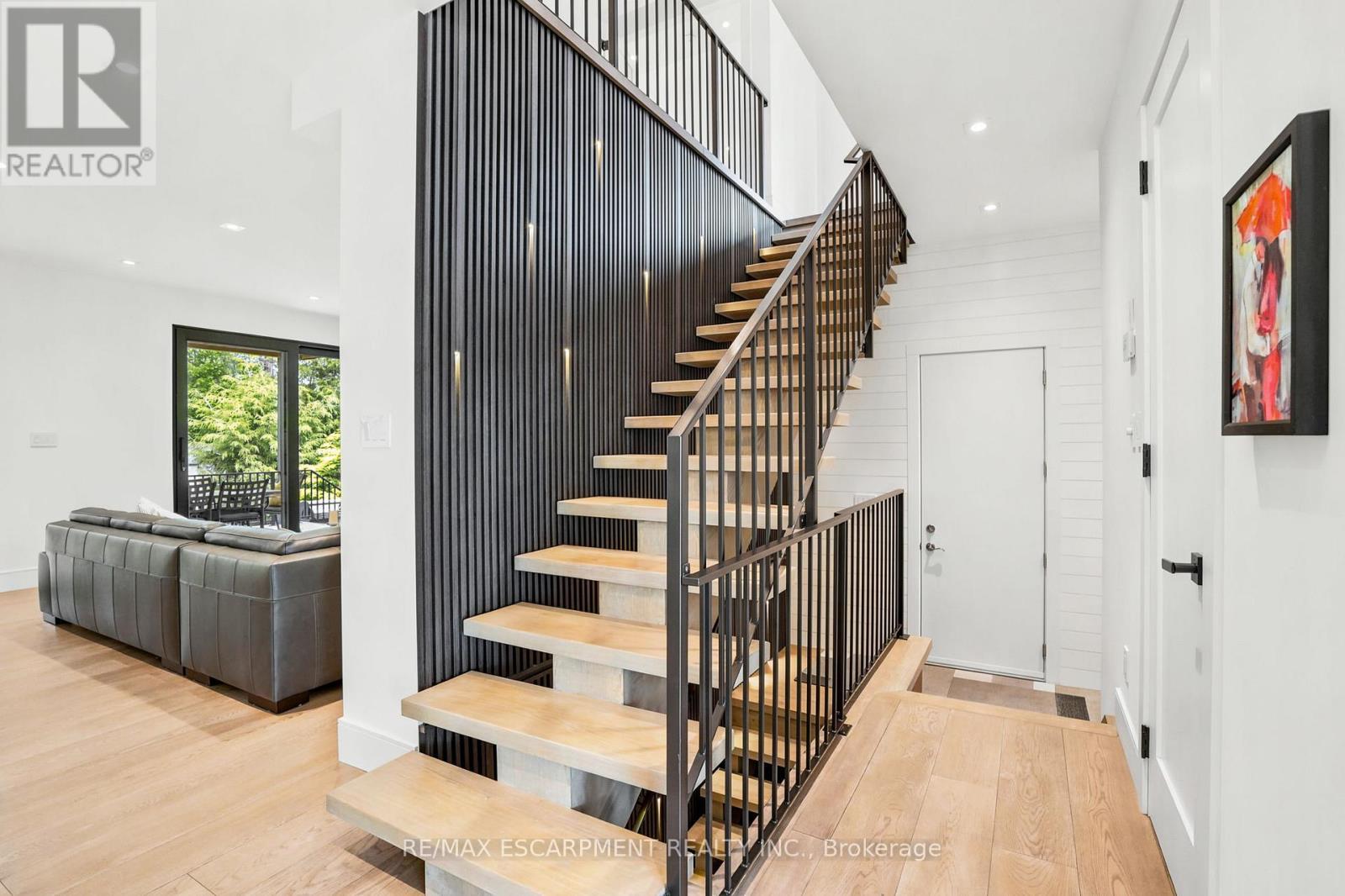 1435 Applewood Road, Mississauga, ON - Indoor Photo Showing Other Room