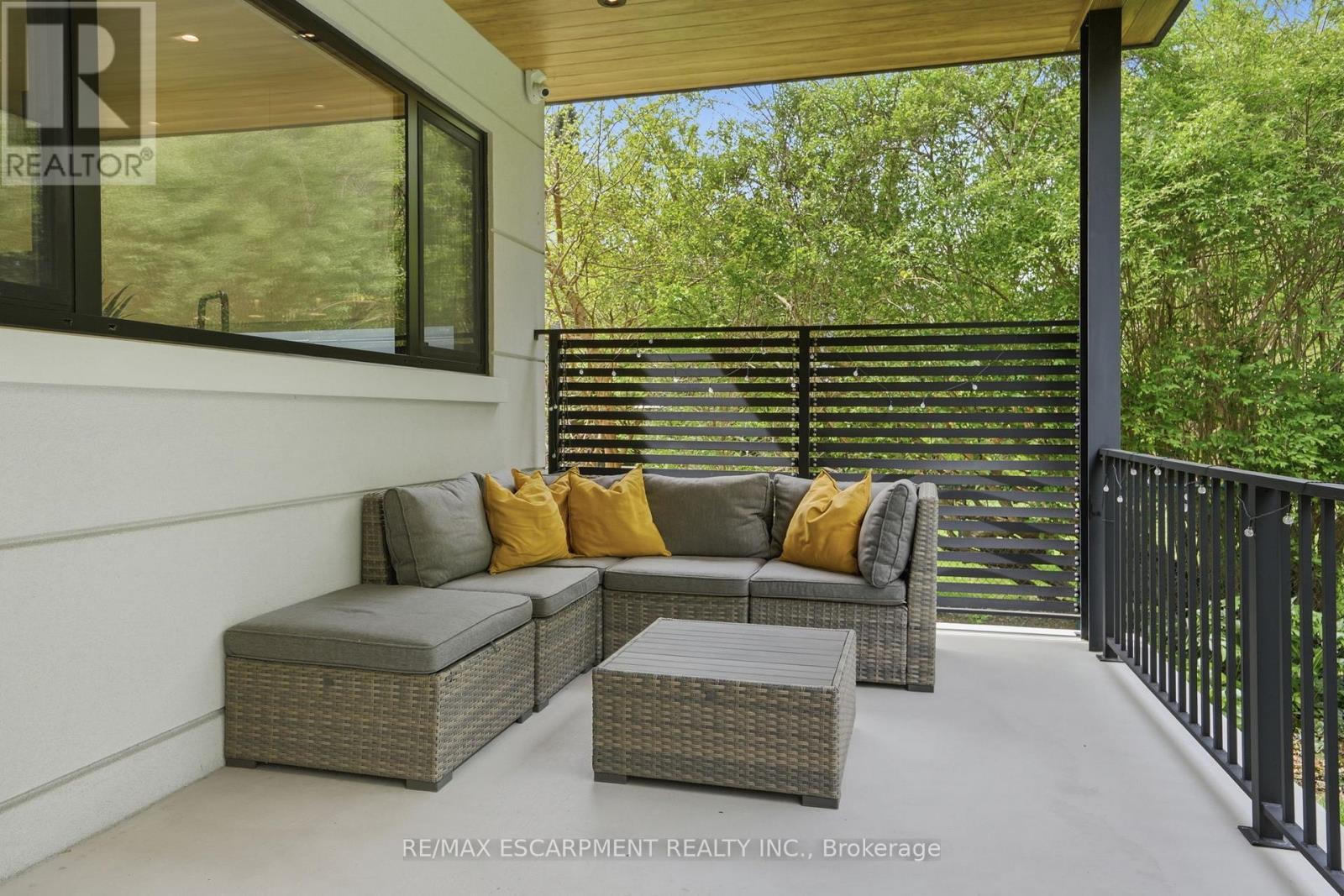 1435 Applewood Road, Mississauga, ON - Outdoor With Deck Patio Veranda With Exterior