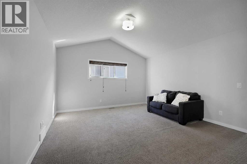 216 Carringvue Manor Nw, Calgary, AB