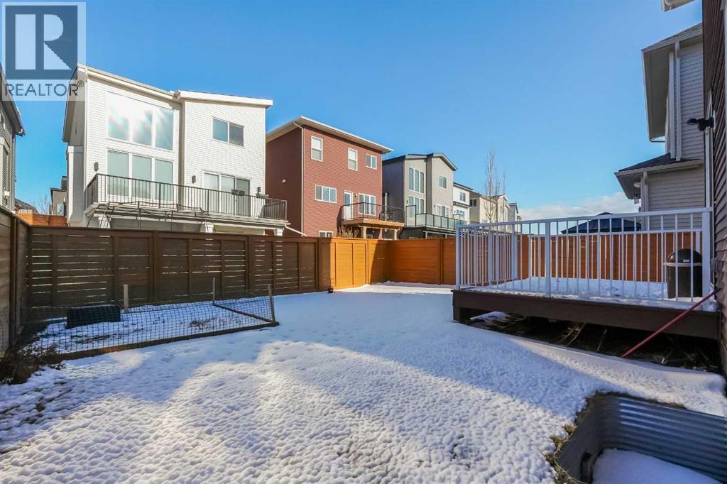 216 Carringvue Manor Nw, Calgary, AB