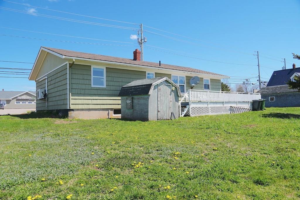 50 Main Street, Souris, PE