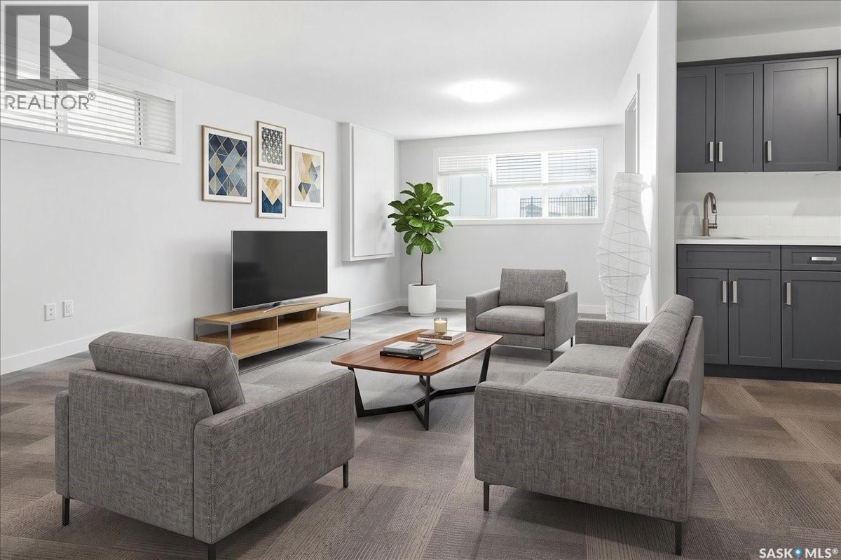 3628 Gee Crescent, Regina, SK - Indoor Photo Showing Living Room