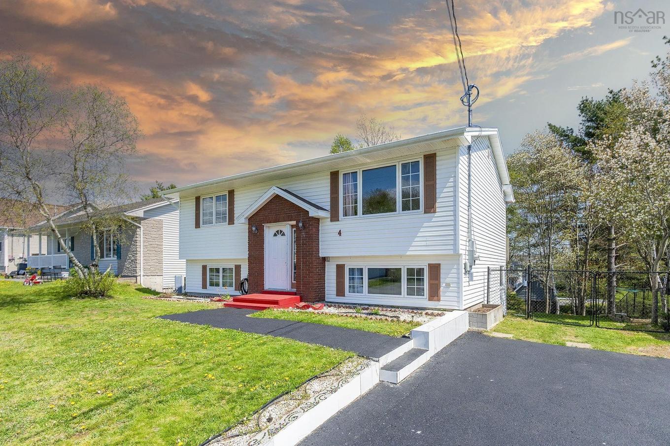 4 Fury Drive, Dartmouth, NS