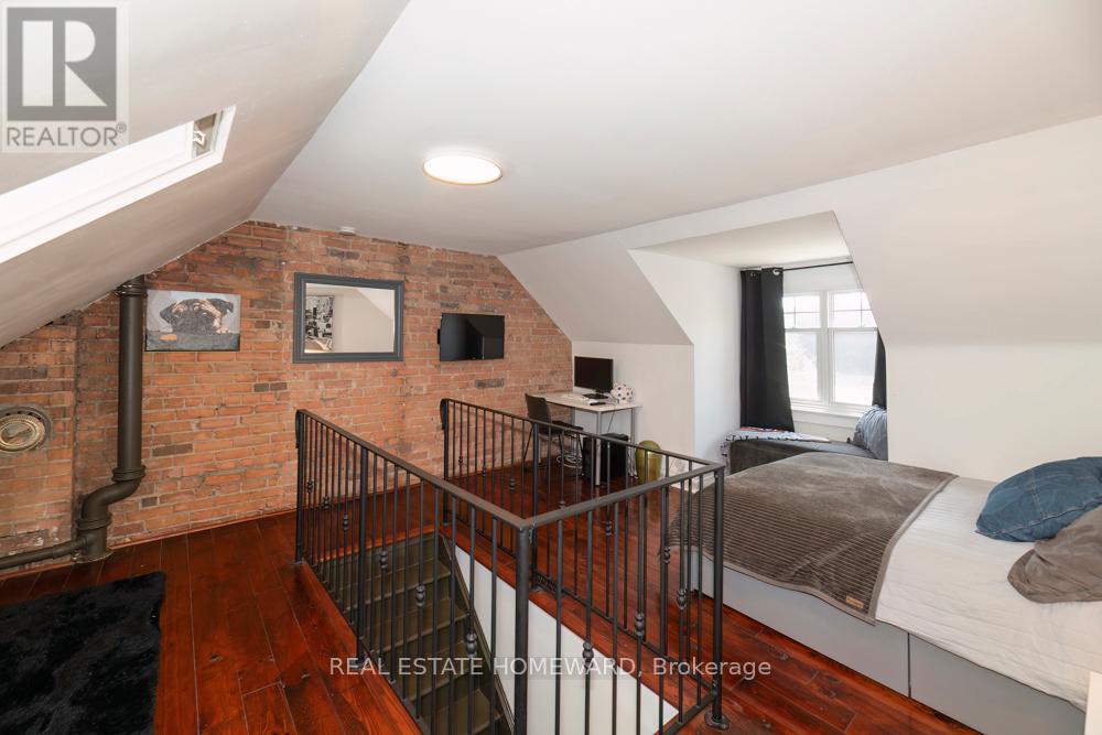 55 Devon Road, Toronto, ON - Indoor Photo Showing Other Room