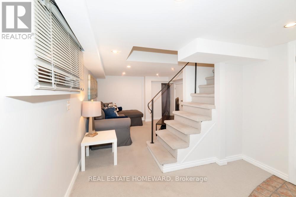 55 Devon Road, Toronto, ON - Indoor Photo Showing Other Room