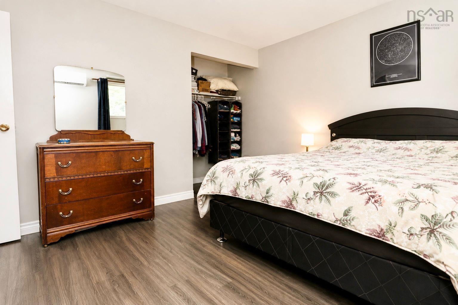 541 Arklow Drive, Dartmouth, NS - Indoor Photo Showing Bedroom