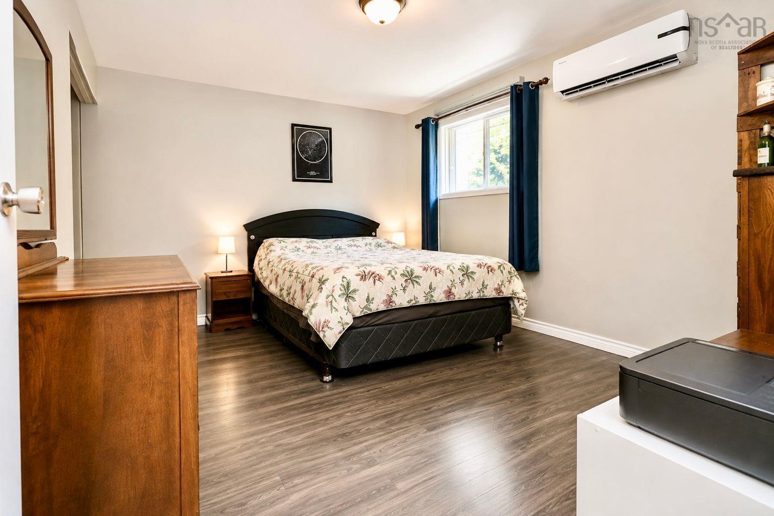 541 Arklow Drive, Dartmouth, NS - Indoor Photo Showing Bedroom