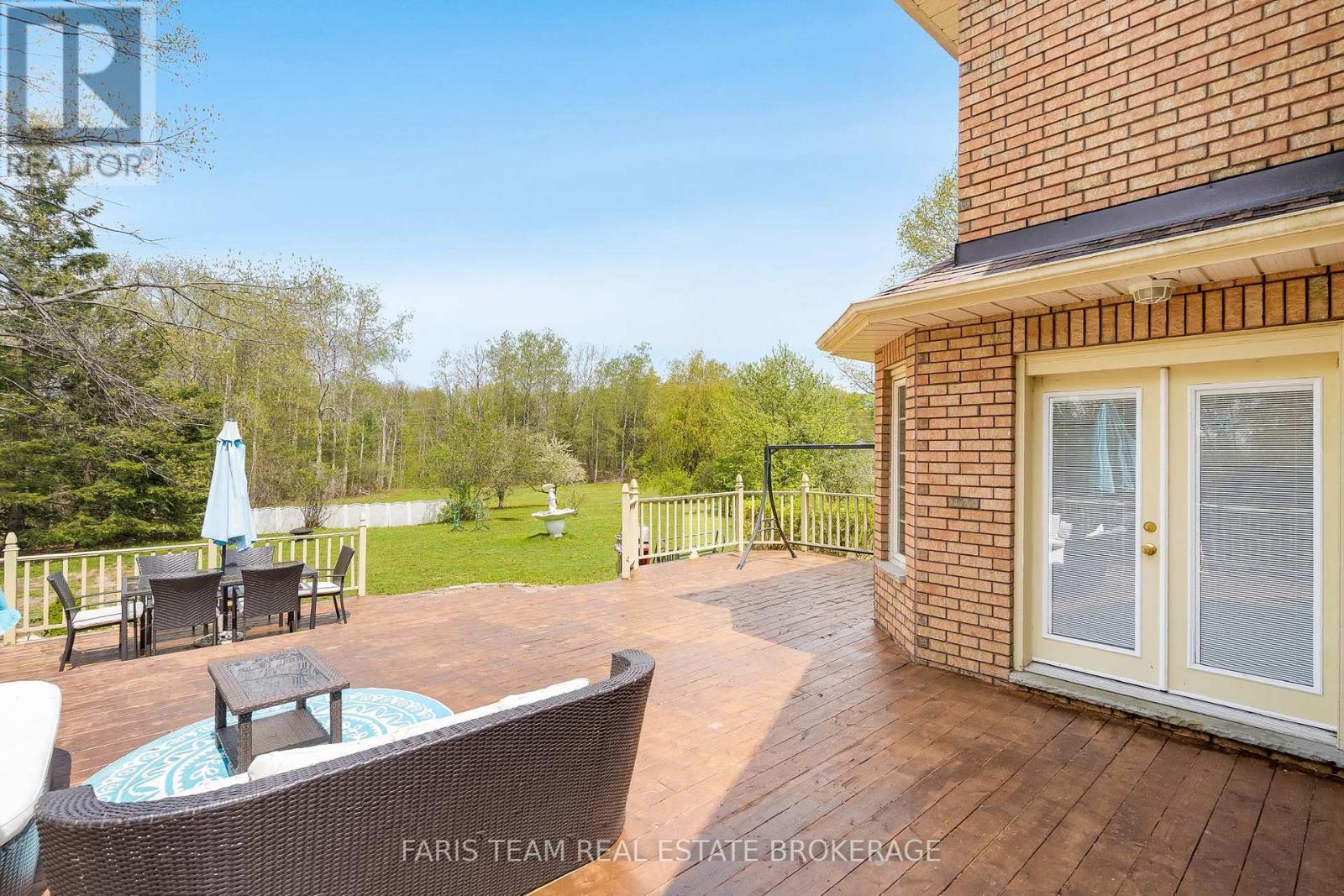 4 Mills Circle, Springwater, ON - Outdoor With Exterior