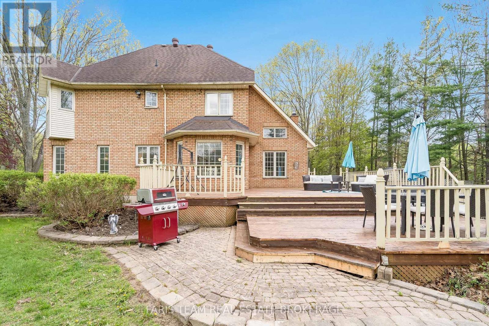 4 Mills Circle, Springwater, ON - Outdoor With Deck Patio Veranda