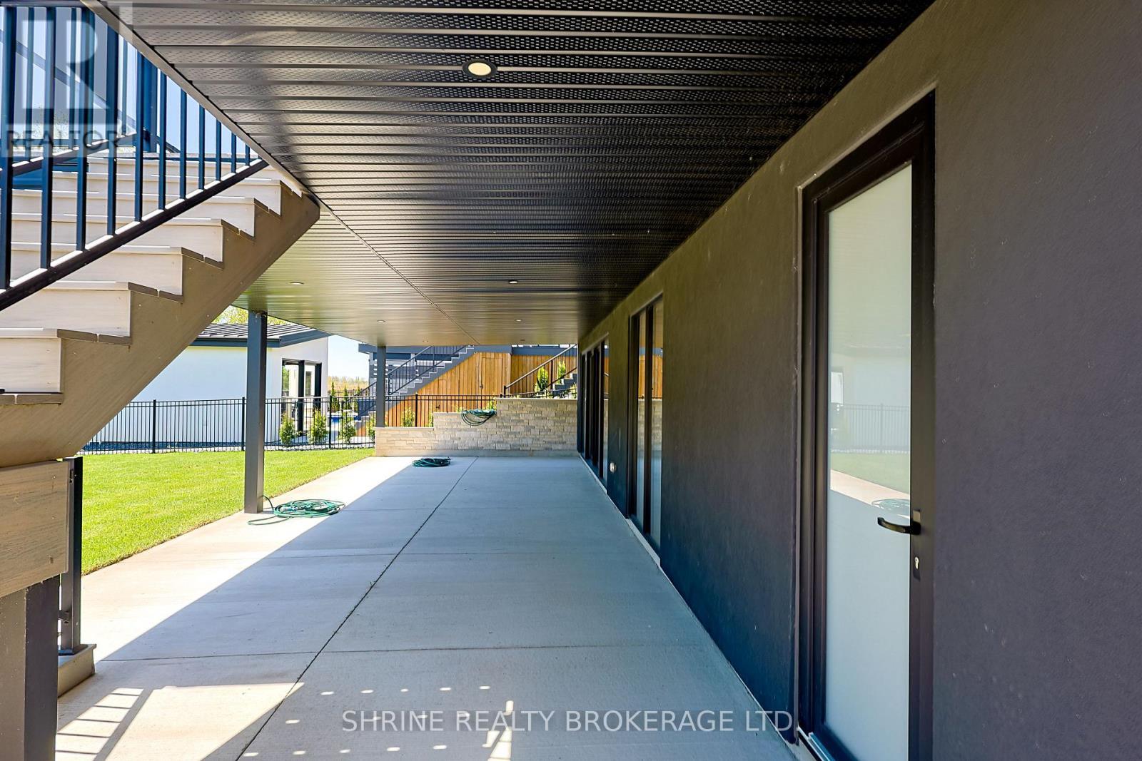 228 Edgewater Boulevard, Middlesex Centre, ON - With Exterior