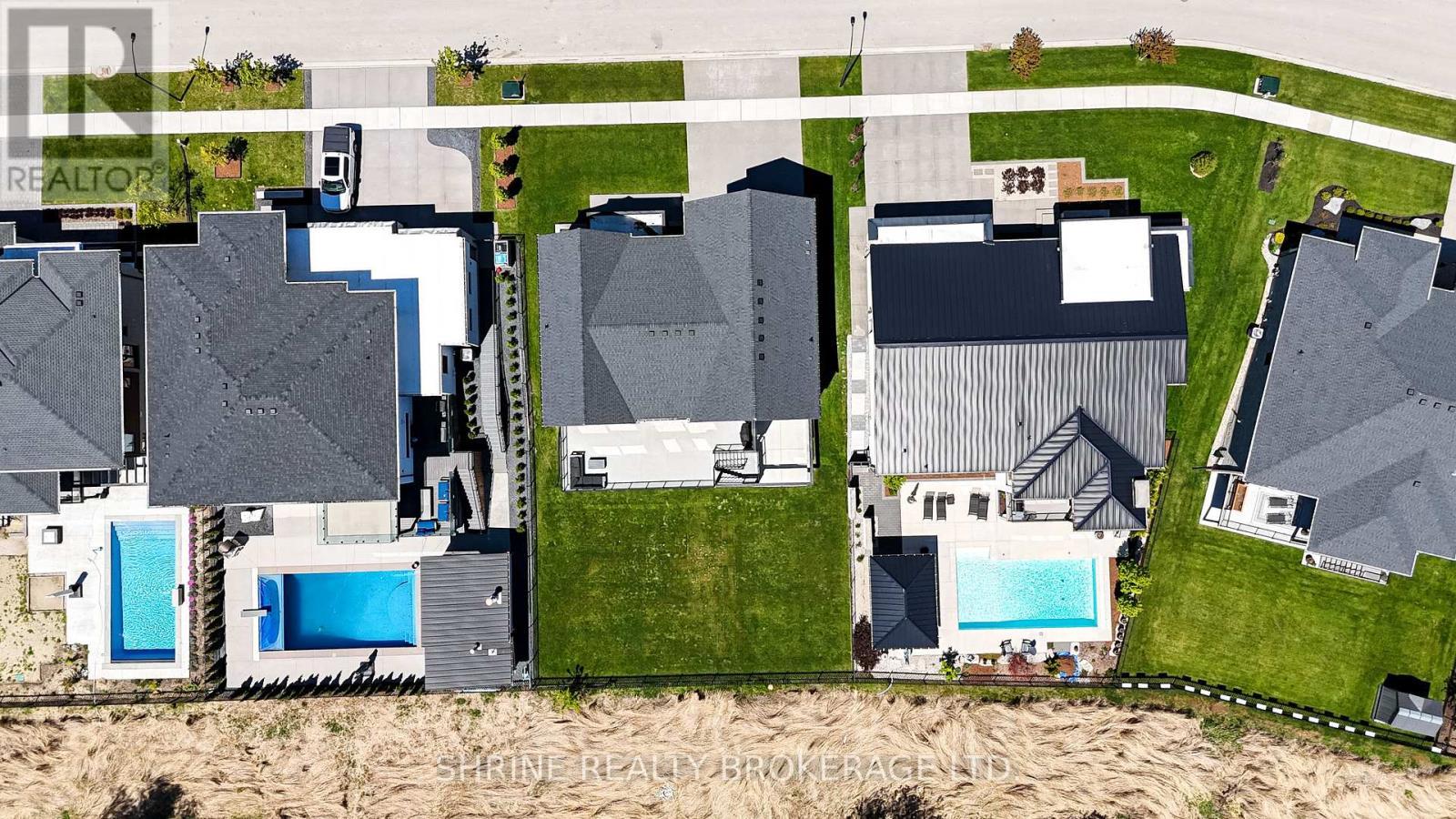 228 Edgewater Boulevard, Middlesex Centre, ON -