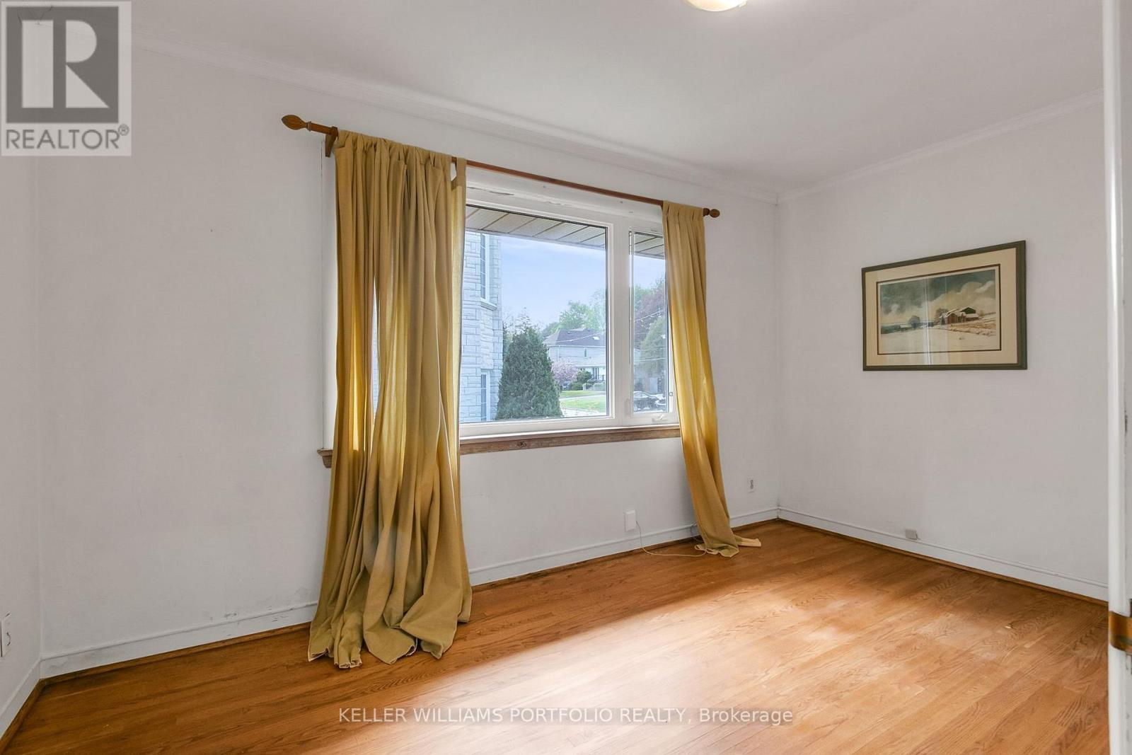 29 Winlock Park, Toronto, ON - Indoor Photo Showing Other Room