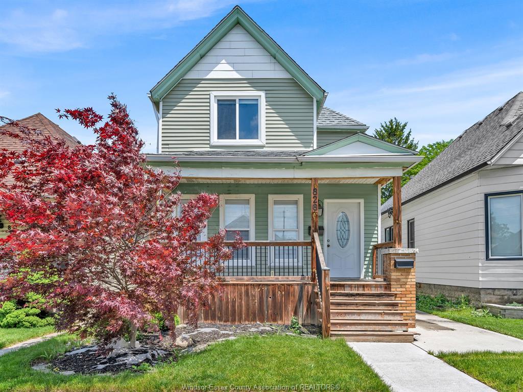 828 Lincoln, Windsor, ON