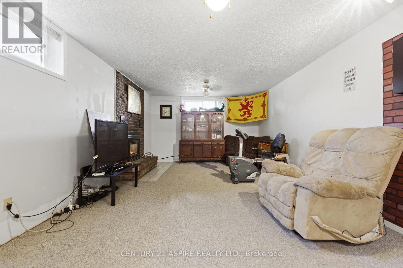 93 Frontenac Crescent, Deep River, ON - Indoor