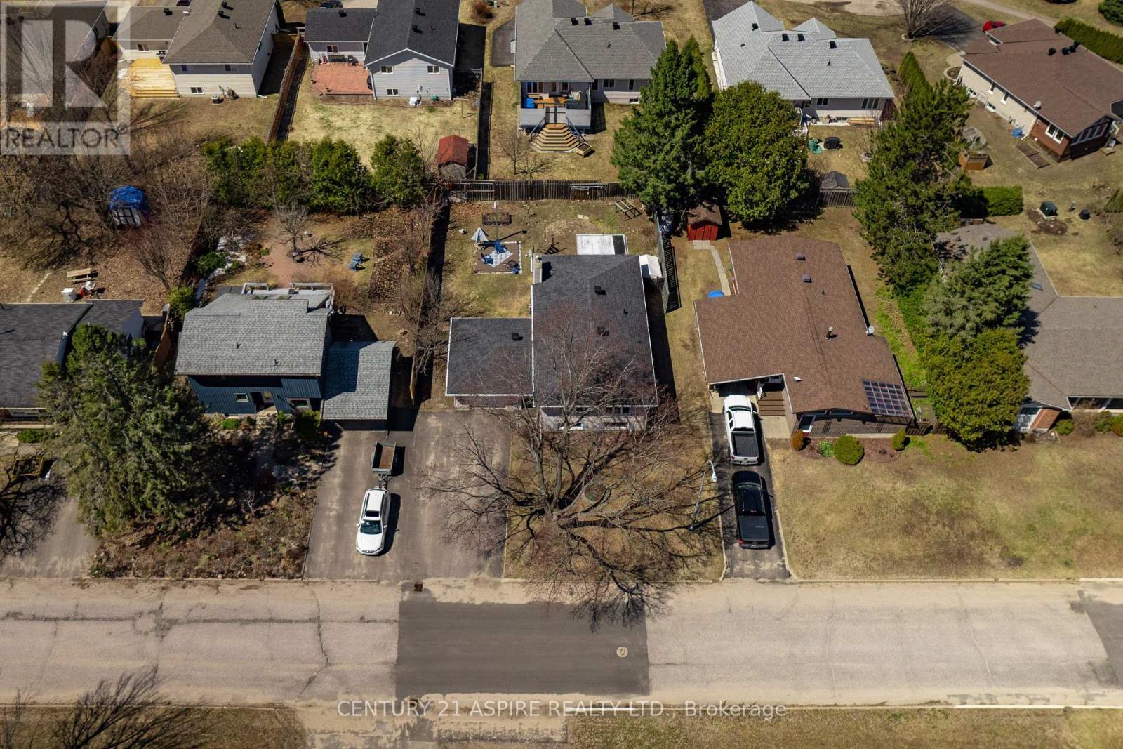 93 Frontenac Crescent, Deep River, ON - Outdoor With View