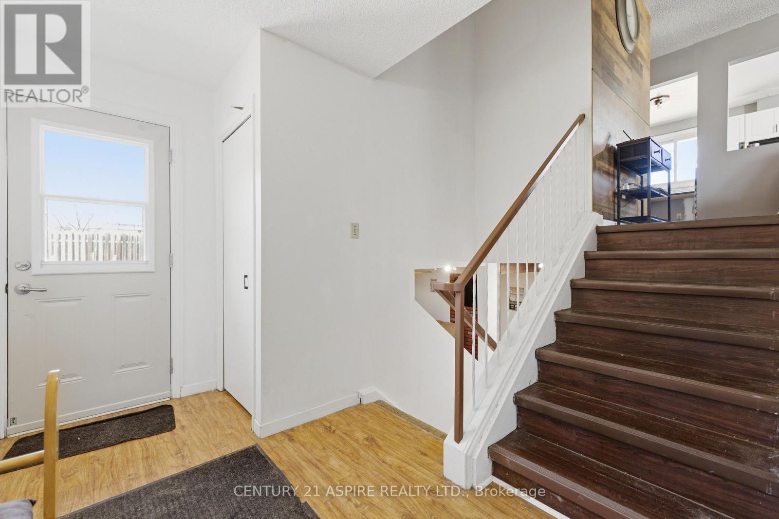 93 Frontenac Crescent, Deep River, ON - Indoor Photo Showing Other Room