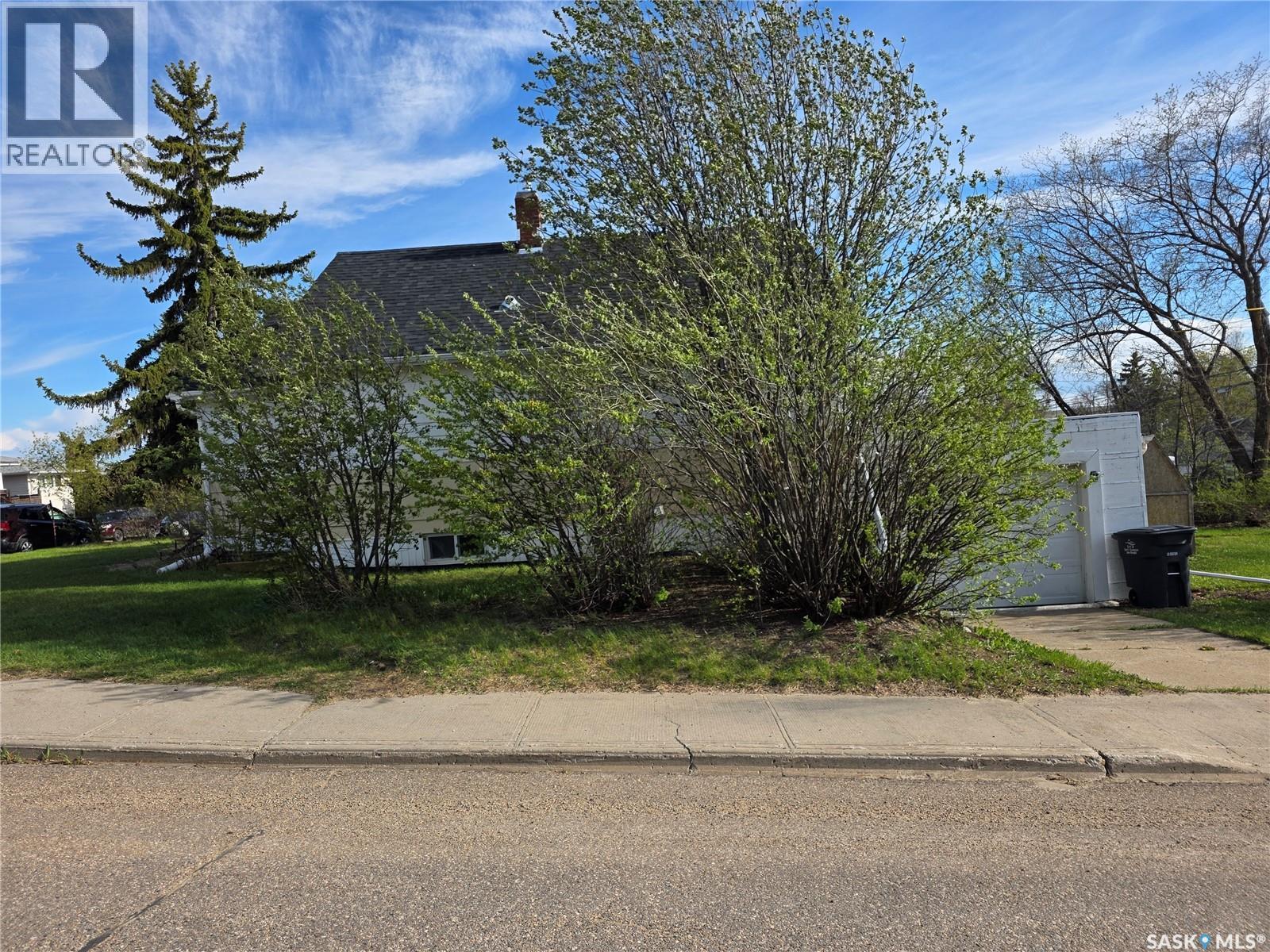 478 3Rd Avenue Nw, Swift Current, SK - Outdoor