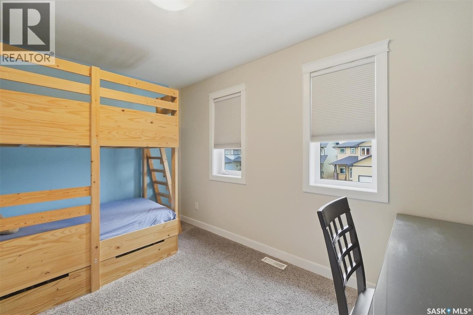 530 Maple Crescent, Warman, SK - Indoor Photo Showing Bedroom