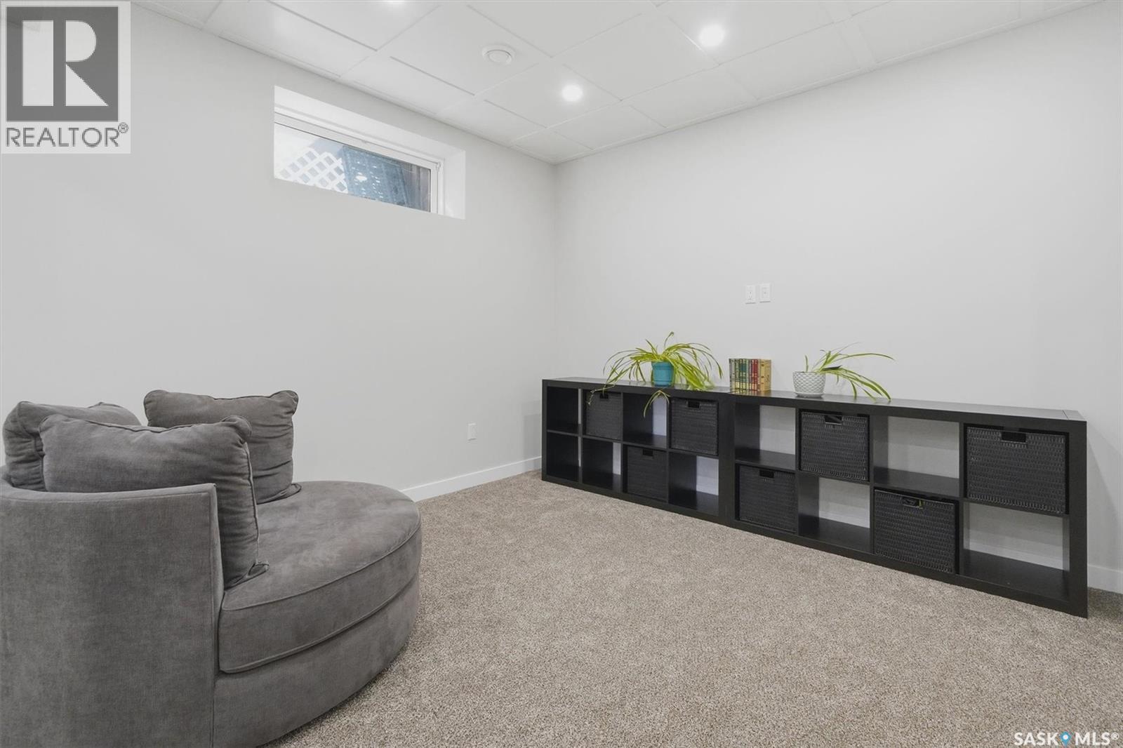 530 Maple Crescent, Warman, SK - Indoor
