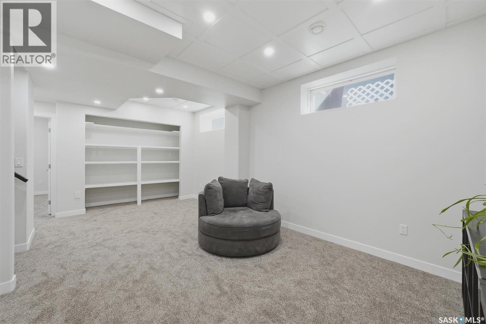 530 Maple Crescent, Warman, SK - Indoor