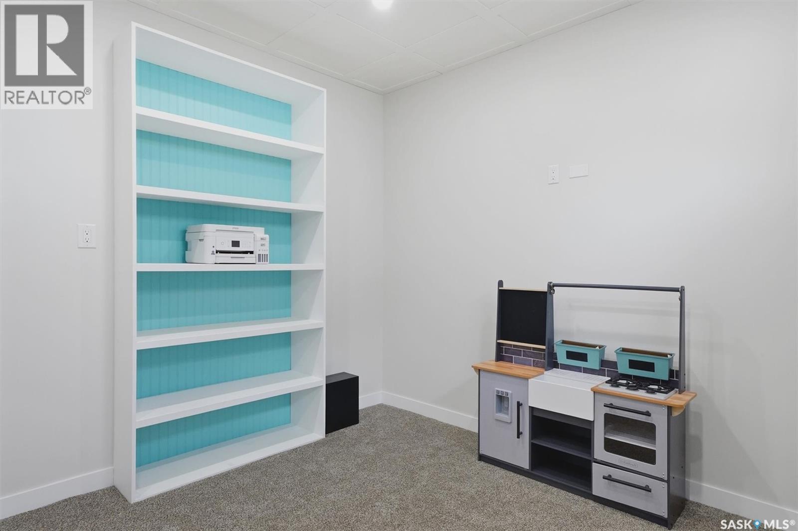 530 Maple Crescent, Warman, SK - Indoor