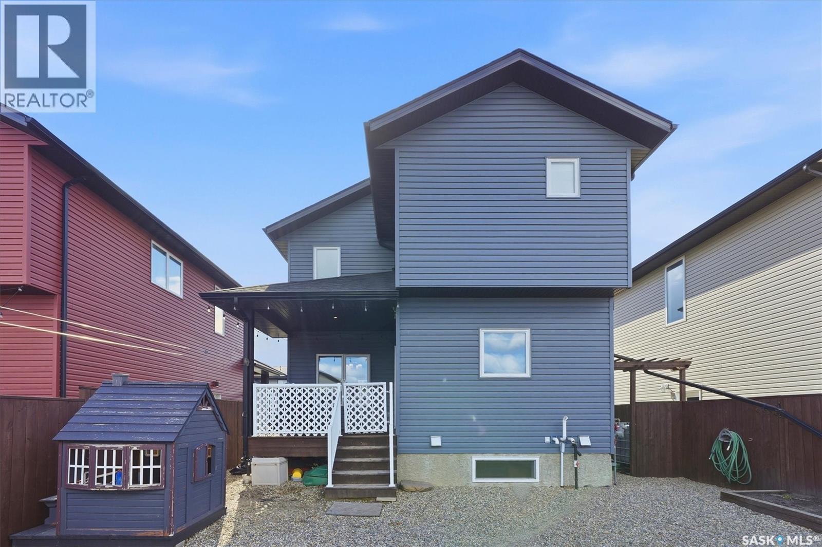 530 Maple Crescent, Warman, SK - Outdoor With Deck Patio Veranda With Exterior