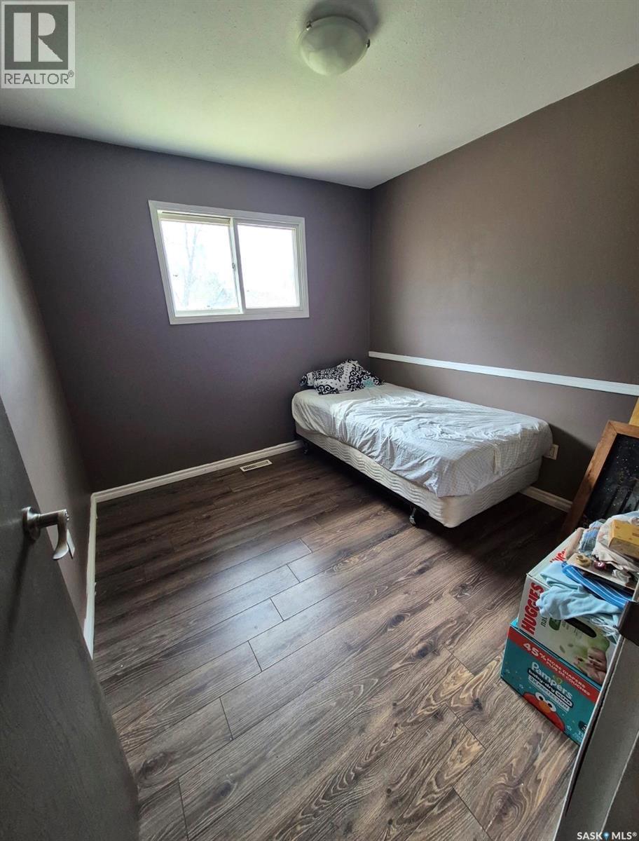 114 7Th Avenue S, Big River, SK - Indoor Photo Showing Bedroom