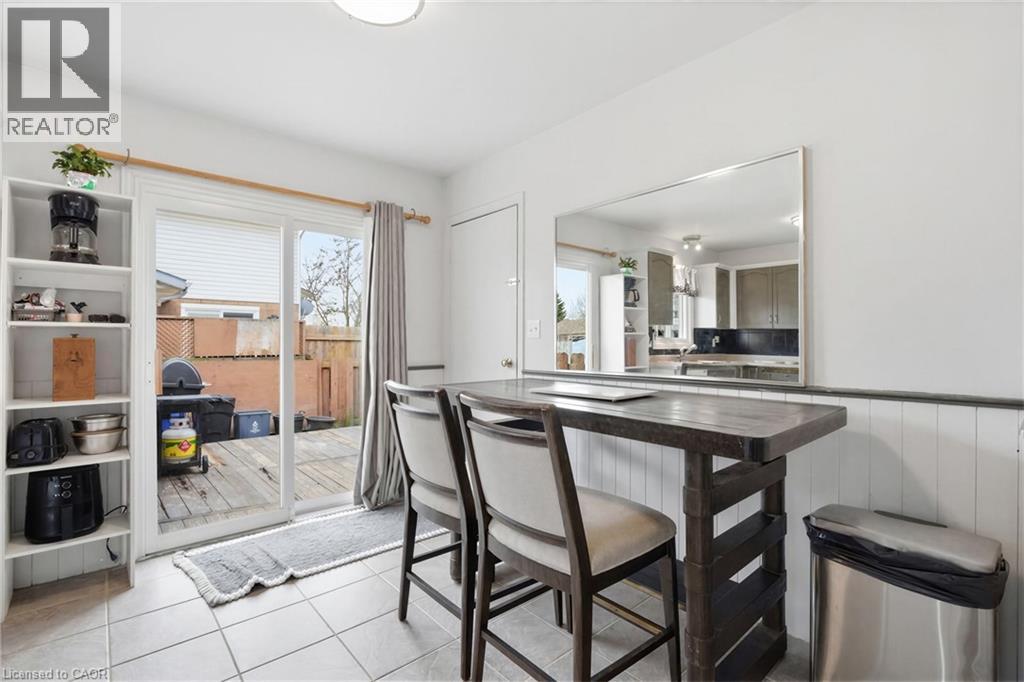 8 Abbott Lane, Cayuga, ON - Indoor