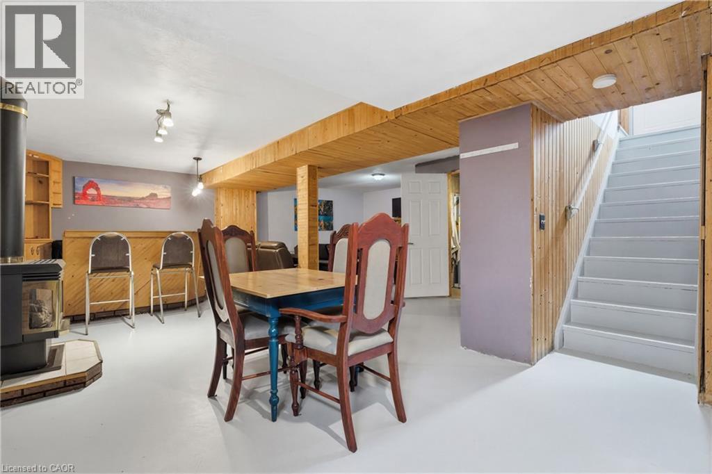 8 Abbott Lane, Cayuga, ON - Indoor