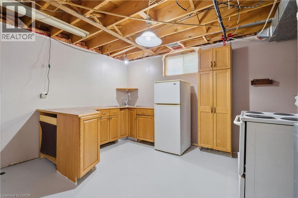 8 Abbott Lane, Cayuga, ON - Indoor Photo Showing Basement