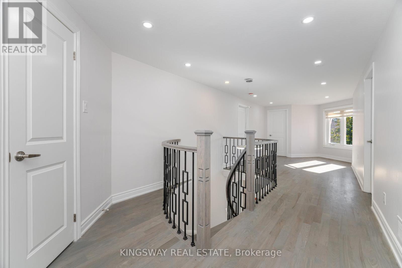1008 Ceremonial Drive, Mississauga, ON - Indoor Photo Showing Other Room