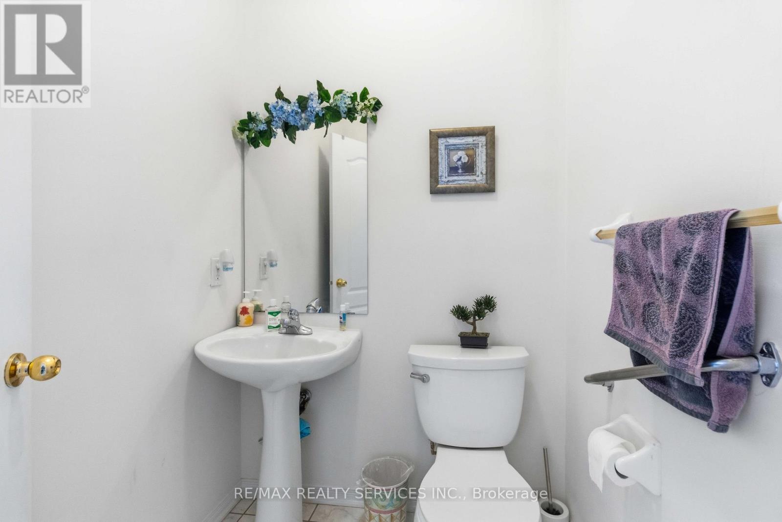 82 Mainard Crescent, Brampton, ON - Indoor Photo Showing Bathroom