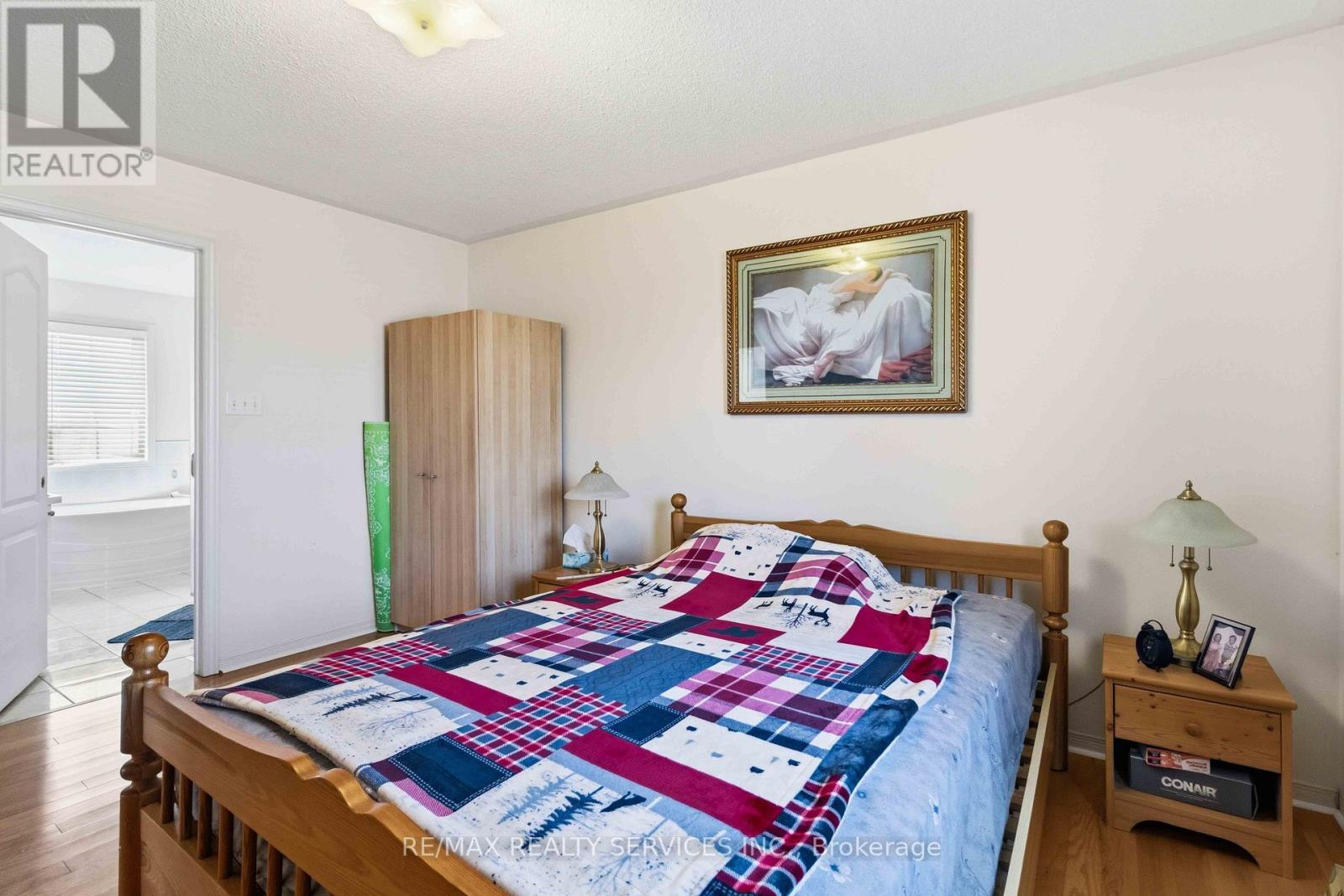 82 Mainard Crescent, Brampton, ON - Indoor Photo Showing Bedroom