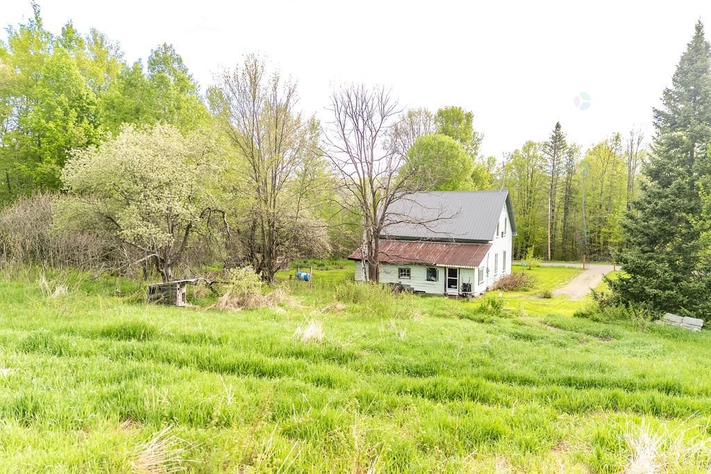 Courtyard - 85 Ch. De Moorehead, Clarendon, QC - Outdoor