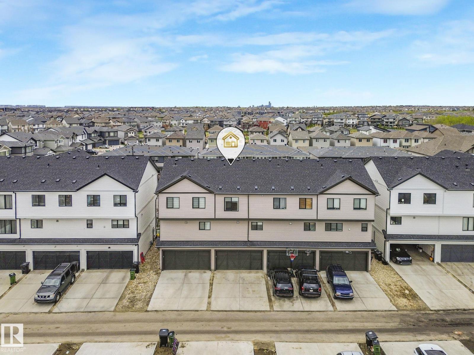 1061 Cy Becker Rd Nw, Edmonton, AB - With Facade
